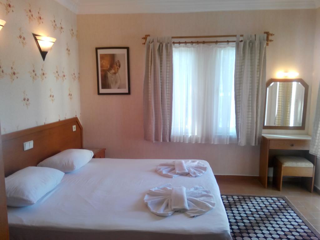 Gulizar Hotel Antalya Exteriör bild